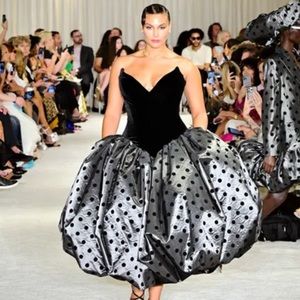 Meet your Posher, Christle